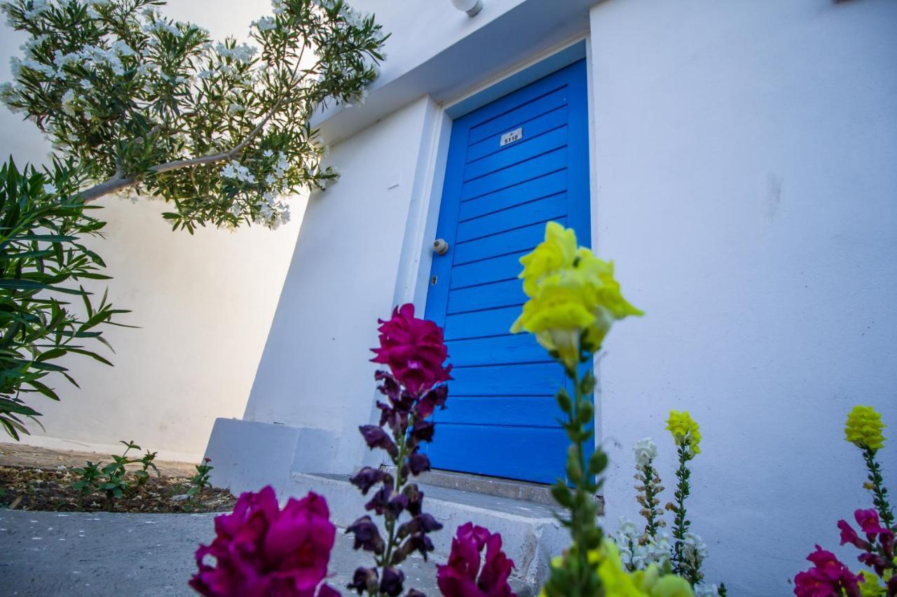 Club Lapethos Bungalow Kerýnia Eksteriør bilde